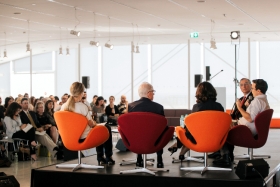 Redesigning Educational Systems: from Theory to Praxis
